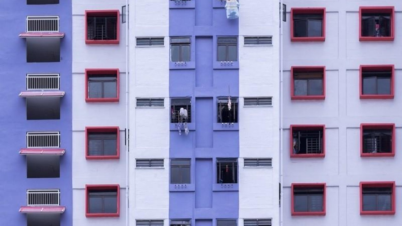 can you buy condo if you have hdb